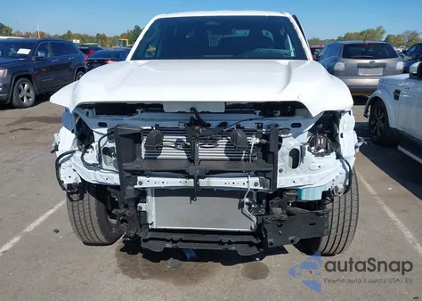 2025 Toyota Tacoma Sr 2Wd z USA, uszkodzony, nr VIN 3TYKD5HN1ST026279